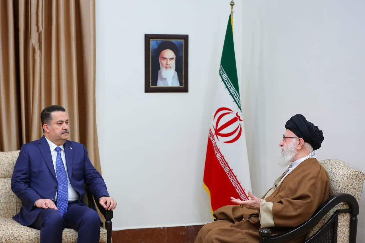 دیدار نخست وزیر عراق با رهبر معظم انقلاب اسلامی ایران